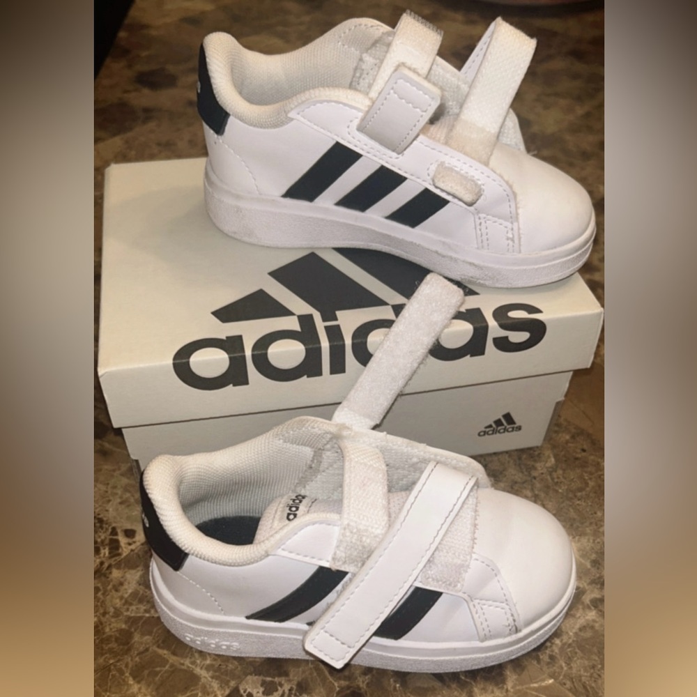 Toddler Tennis shoe